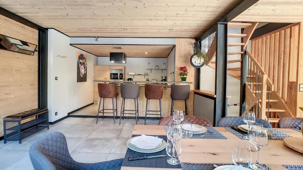 Chalet BAS-THEX 8-10 pers SAINT JEAN D'AULPS- PROCHE MORZINE-WIFI photo 1