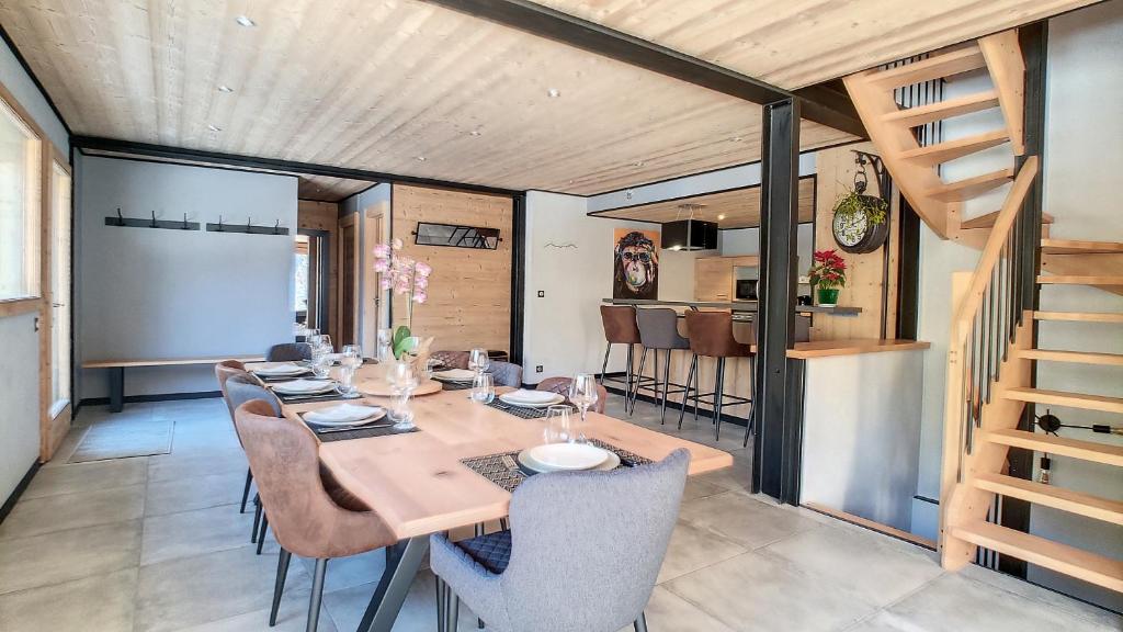 Chalet BAS-THEX 8-10 pers SAINT JEAN D'AULPS- PROCHE MORZINE-WIFI photo 4