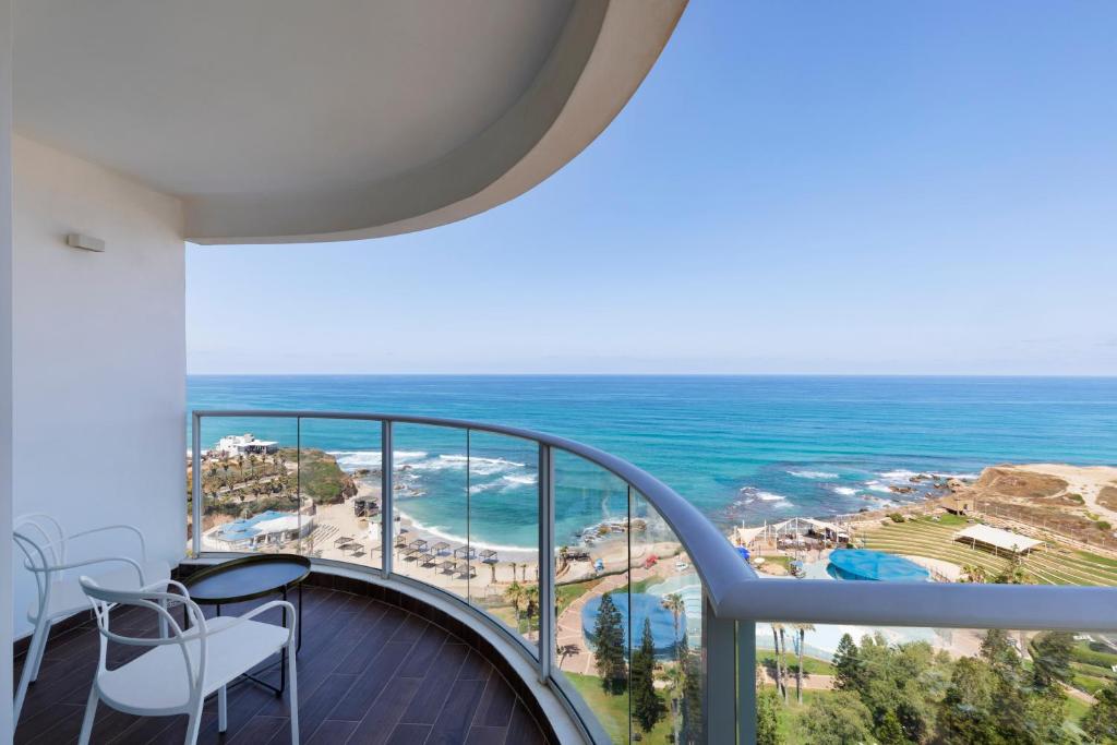 Resort Hadera by Jacob Hotels photo 3