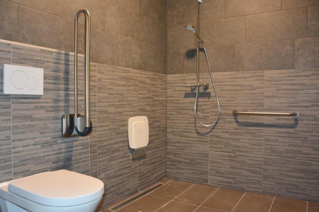Duins Genot 5 star Holiday Homes 30p & 40p - Indoorpool & Wellness photo 4