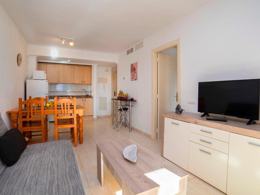Apartment Coral Beach-3 by Interhome photo 3