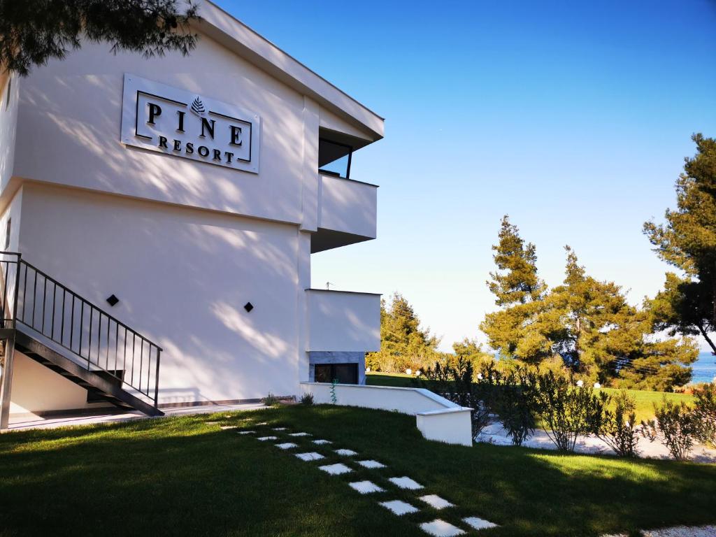 Pine Resort photo 3
