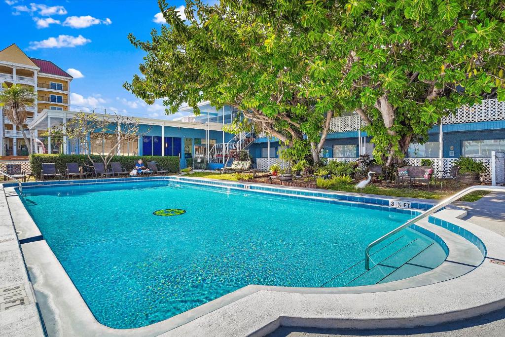 Malibu Resort Motel image