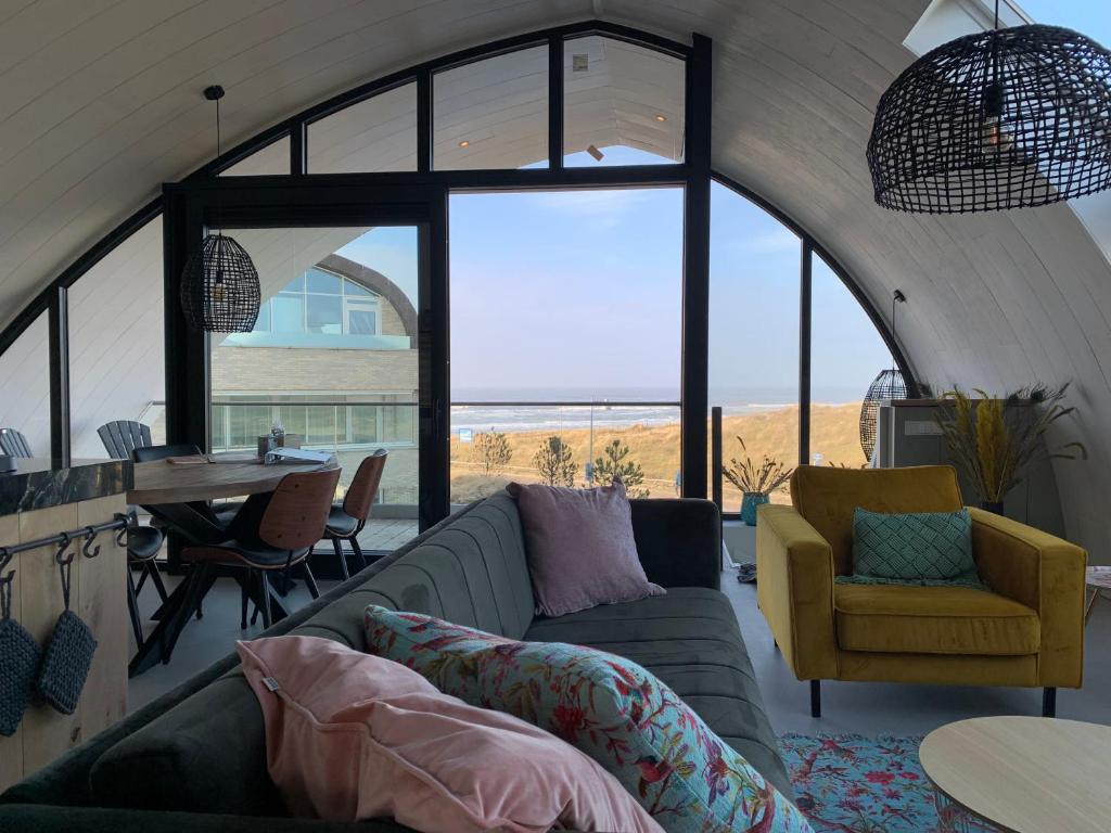 Penthouse Witsand Zeezicht - Tap to explore photos
