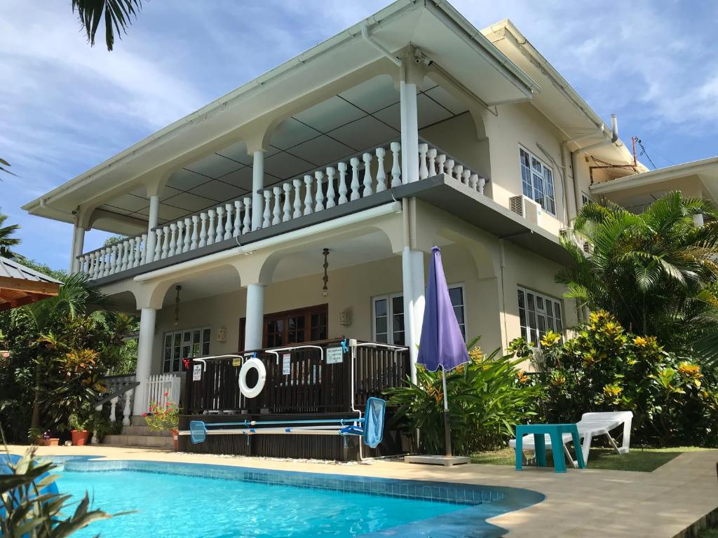 Royal Bay Villa photo 4