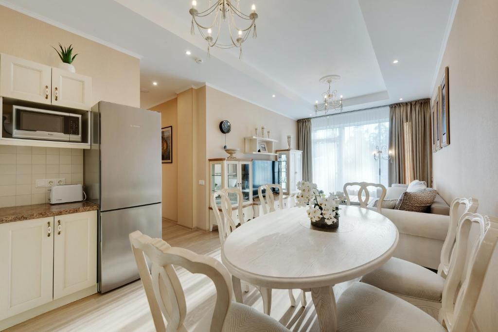 Turaidas Kvartals Four Seasons Luxury Apartment photo 2