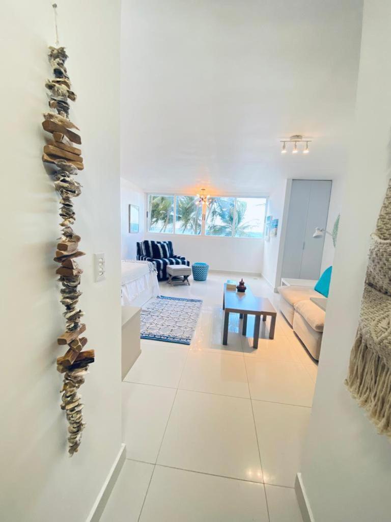 KASA Las Palmas studio apt for 2 OCEAN VIEW BEACHFRONT CONDO POOL photo 4