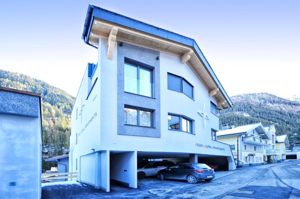 A4 AlmA Alpin Appartments photo 3