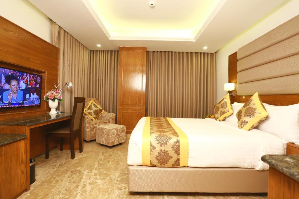 Marino Royal Hotel photo 3
