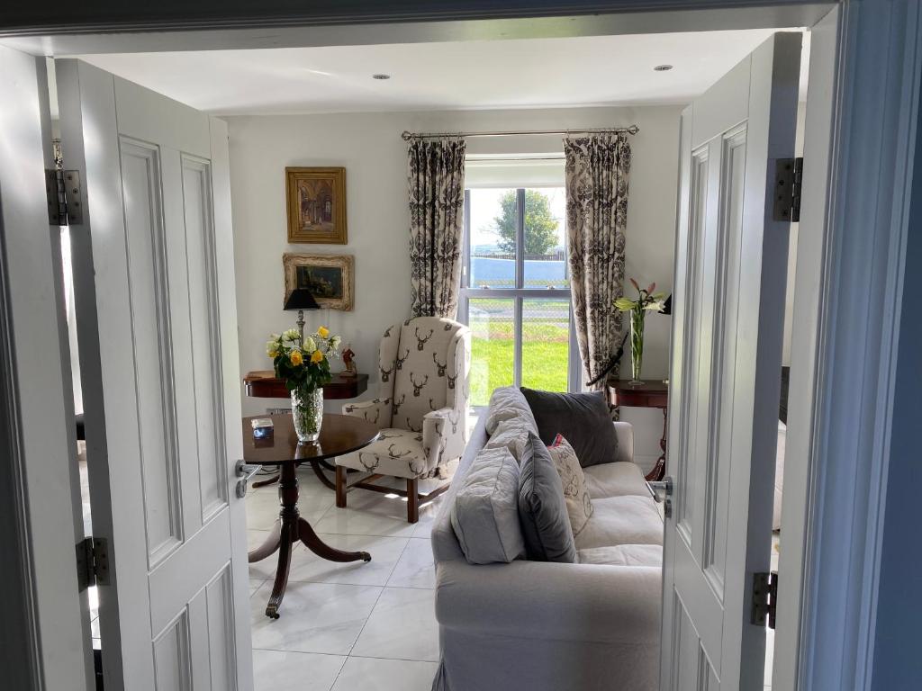 Farmhouse Boutique
