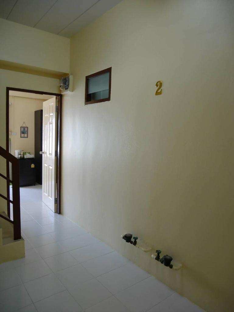 C&TApartment photo 2