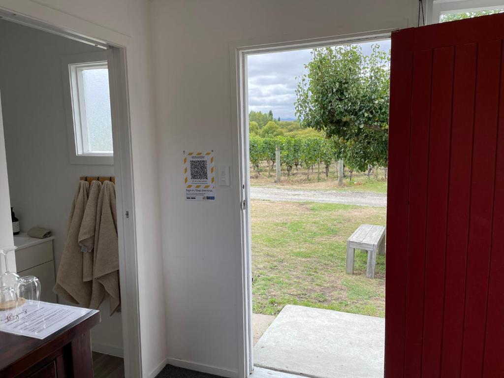 'The Crib' on Legacy Vineyard photo 4