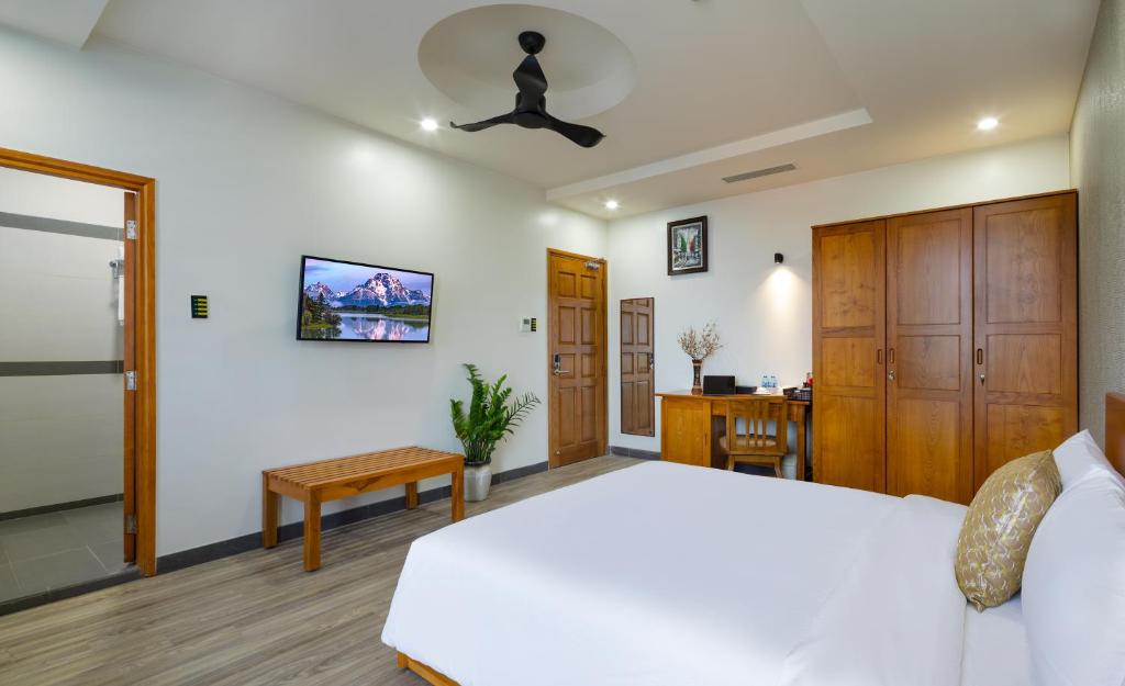 LARA HOTEL LONG XUYÊN