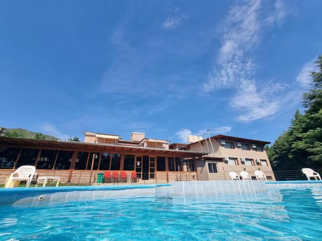 La Reina Hotel photo 1