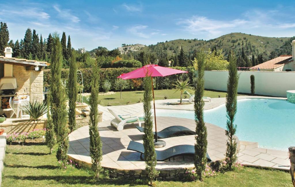 Beautiful Home In Boulbon With 3 Bedrooms, Wifi And Swimming Pool photo 2