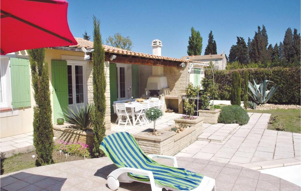 Beautiful Home In Boulbon With 3 Bedrooms, Wifi And Swimming Pool photo 3