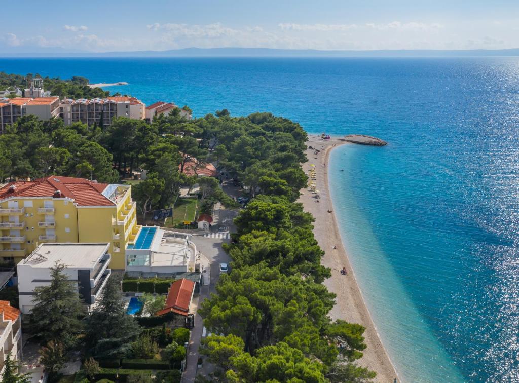 Private seaside Morska Villa with pool in Baška Voda, Dalmatia, Croatia photo 1
