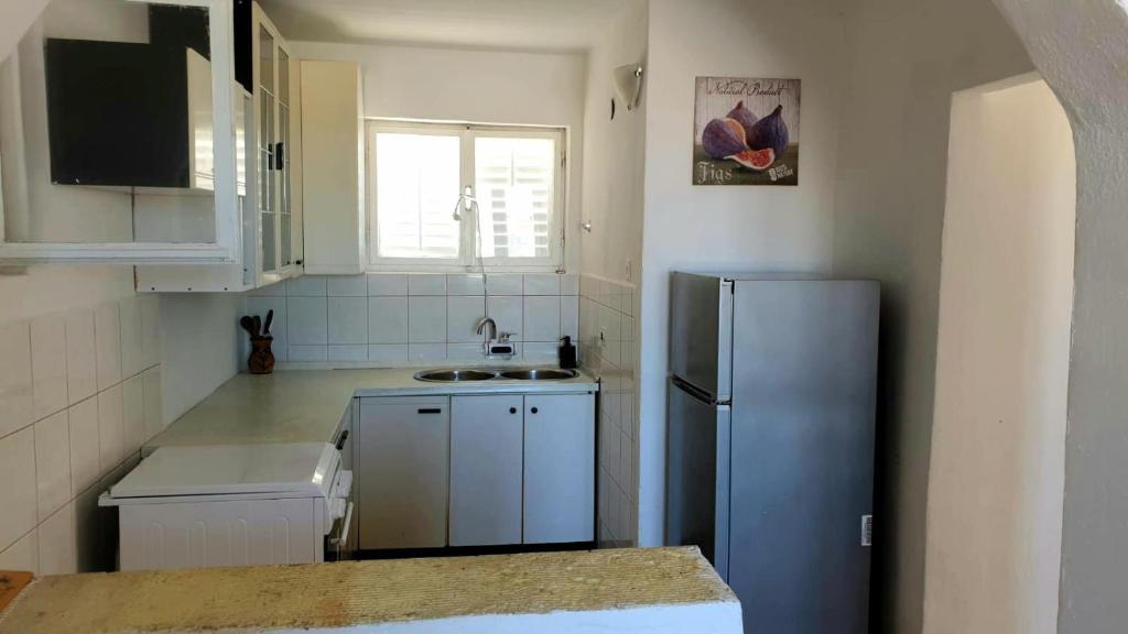 Babaloo Beach Apartments photo 1