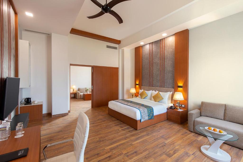Clarks Resort Birgunj photo 2