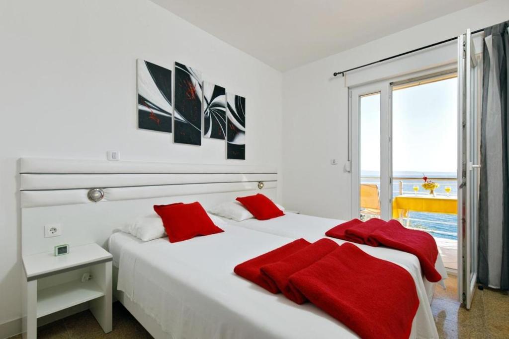Nice apartment with a sea view photo 3