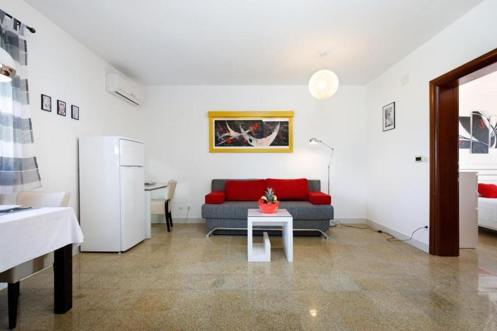 Nice apartment with a sea view photo 4
