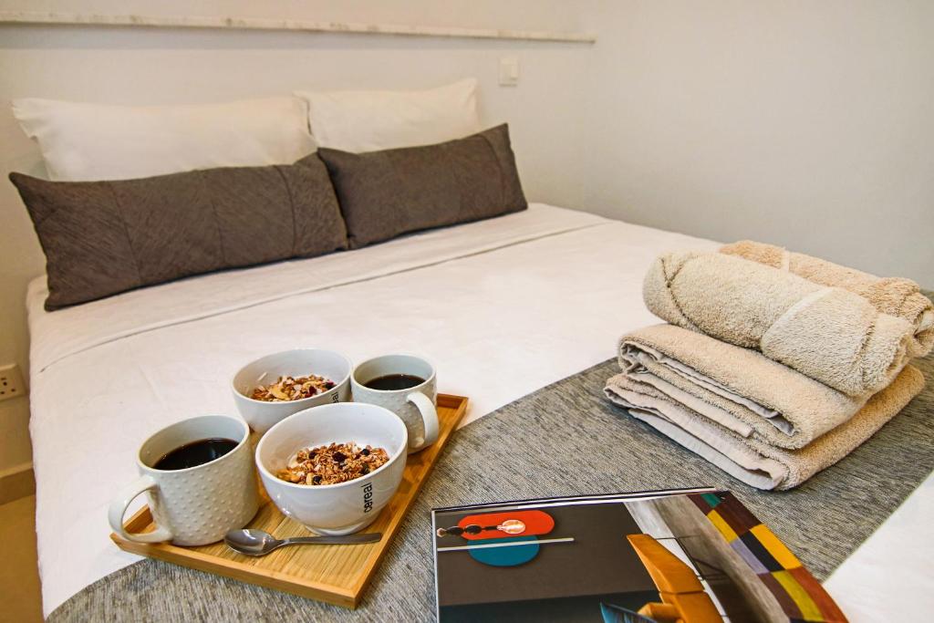 Phaedrus Living - Seaside Executive Flat Harbour 204 photo 4