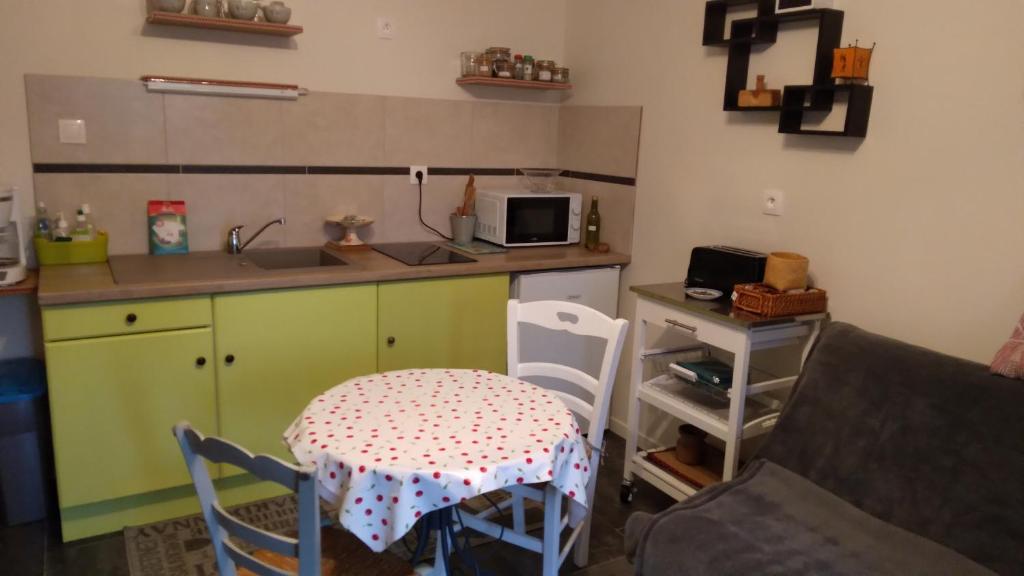 appartement dans propriétée privée photo 1