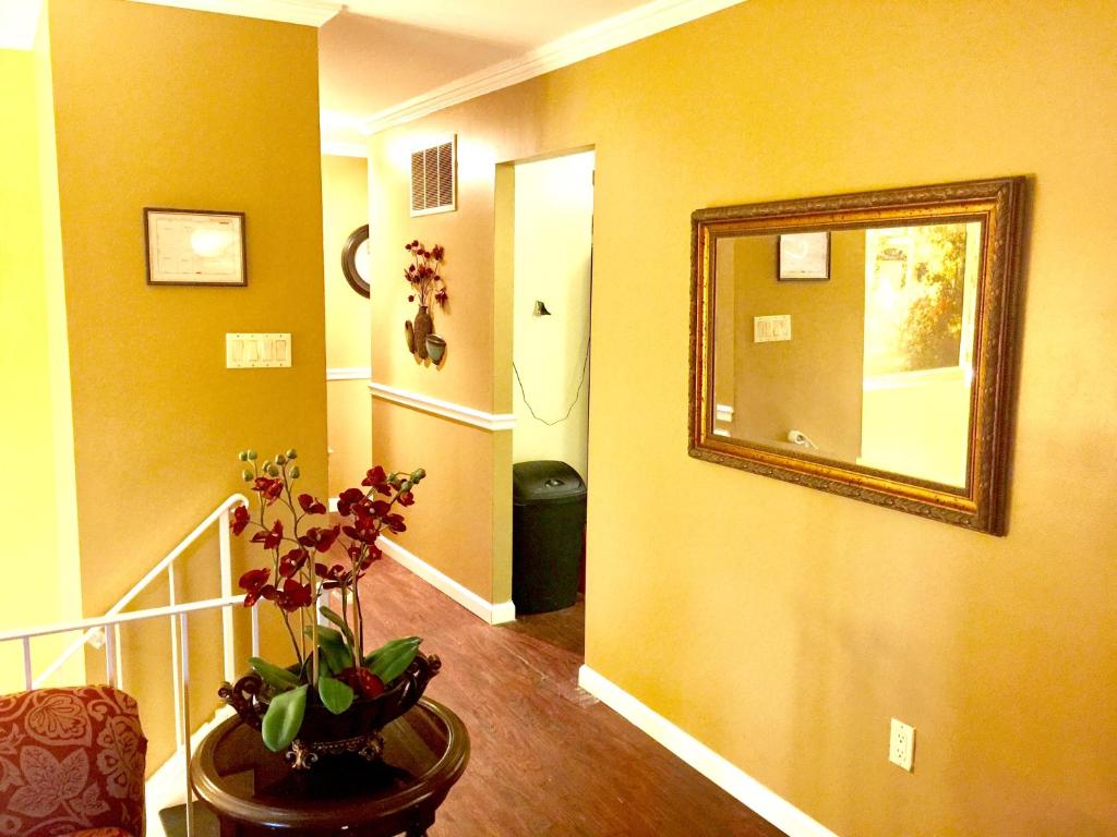 Charity's Haven II photo 3