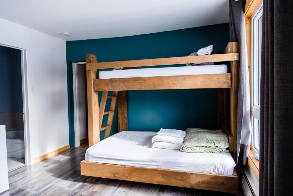 Auberge de Jeunesse Le Camp De Base photo 3