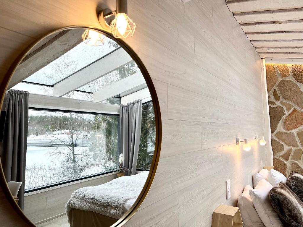 Glass Igloos by the water - Lasisviitit photo 3
