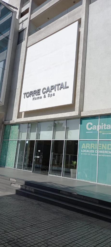Capital 01 photo 1