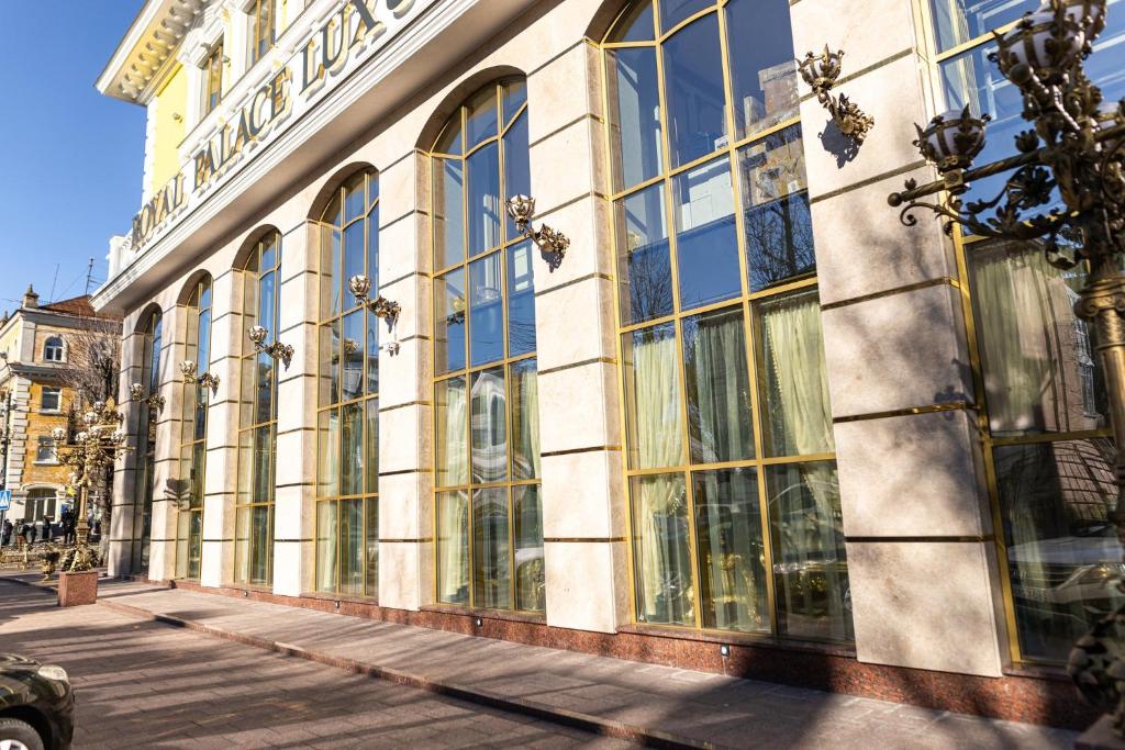 Royal Palace Luxury Hotel and SPA photo 2