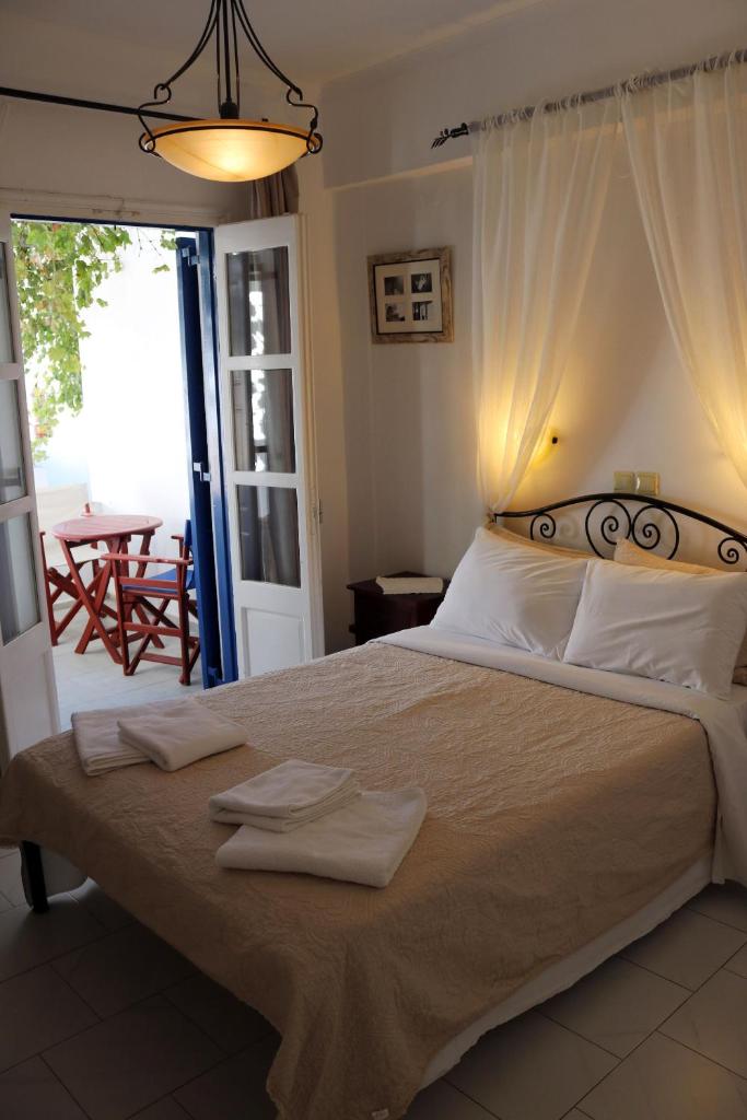 Pension Ilias - Chora Amorgos photo 4