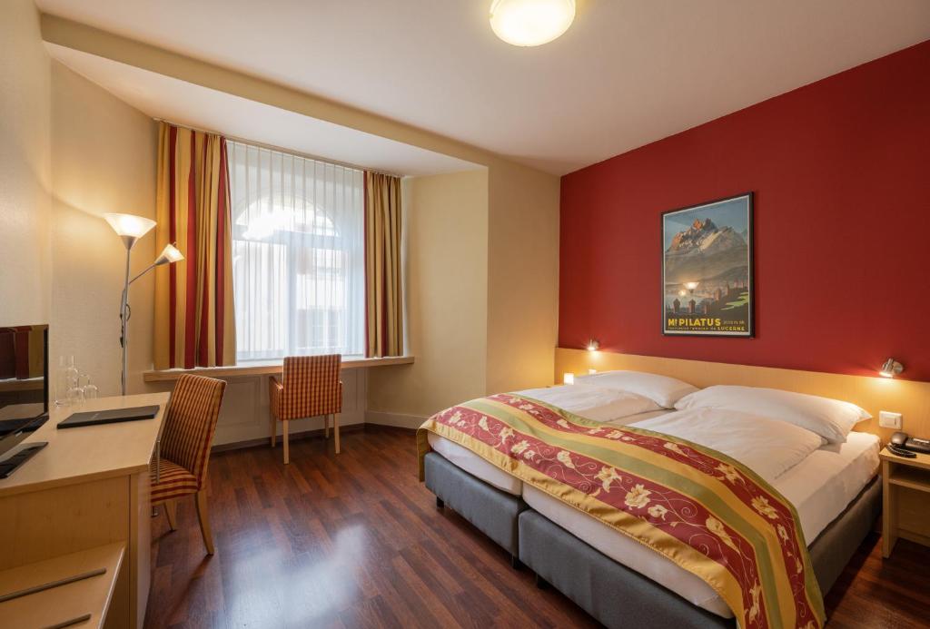 Hotel de la Paix Room Type - Standard Double Room Hotel de la Paix Room Type - Standard Double Room