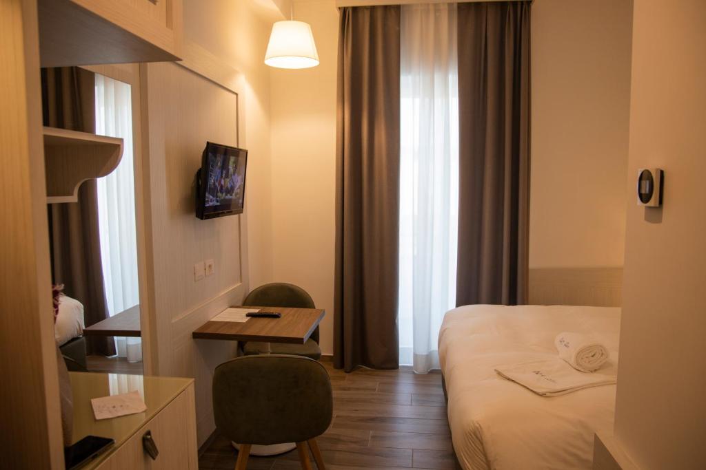 Hotel Adriatico photo 3