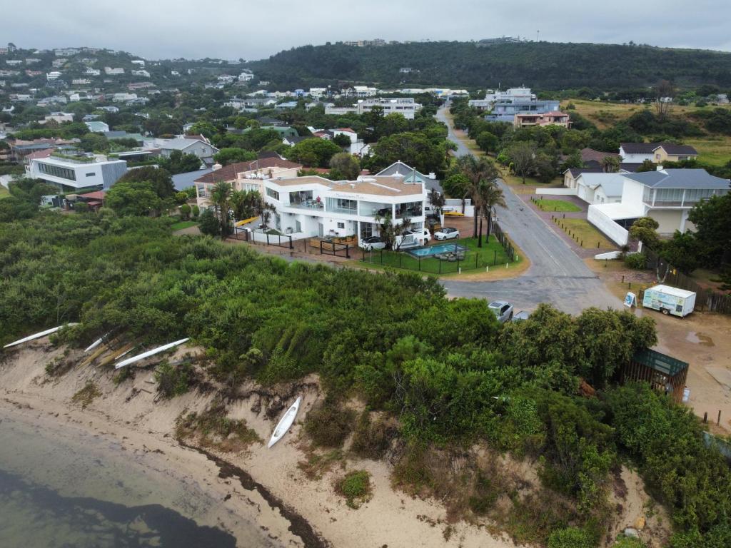 Sunshowers Plett photo 2