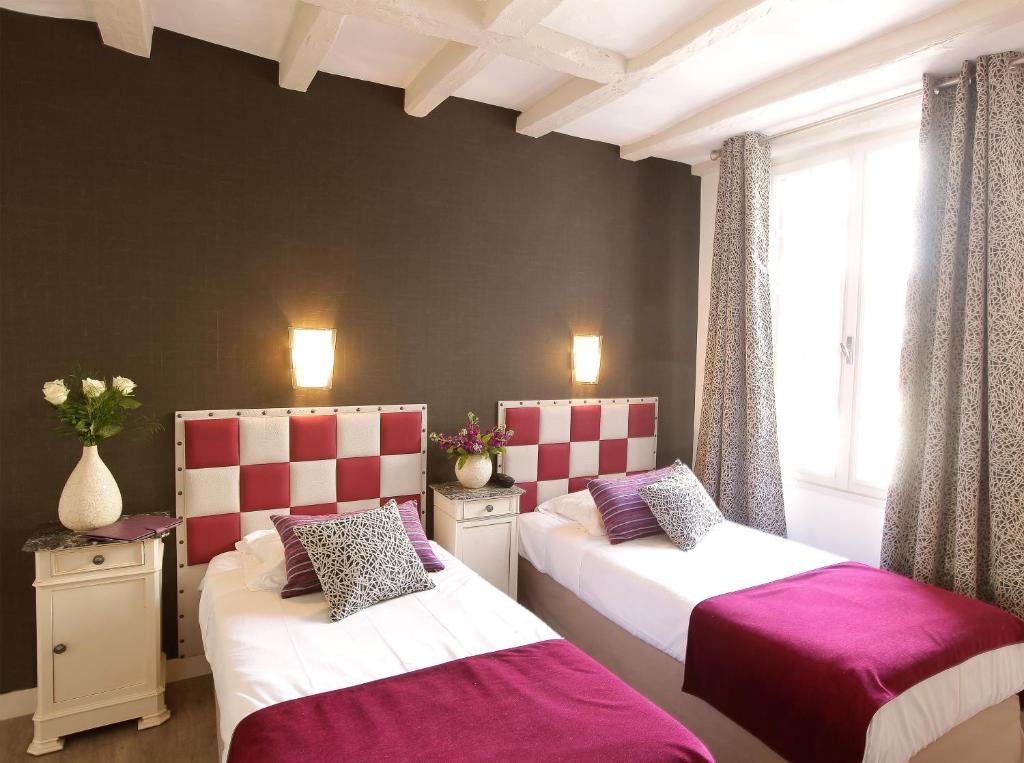 Logis Hotel La Croix Blanche Fontevraud photo 2