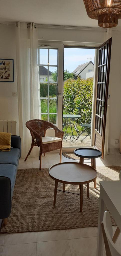 Triplex avec jardinet - wifi - à 400m de la plage photo 3