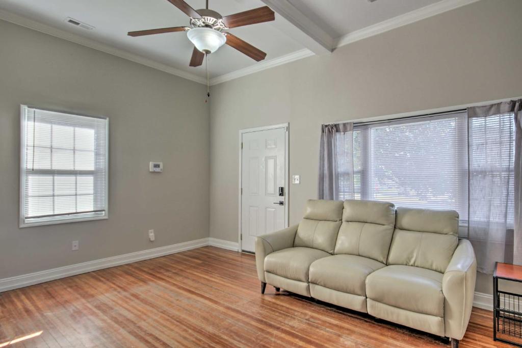 Columbia Home with Spacious Yard Less Than 2 Mi to Dtwn photo 3