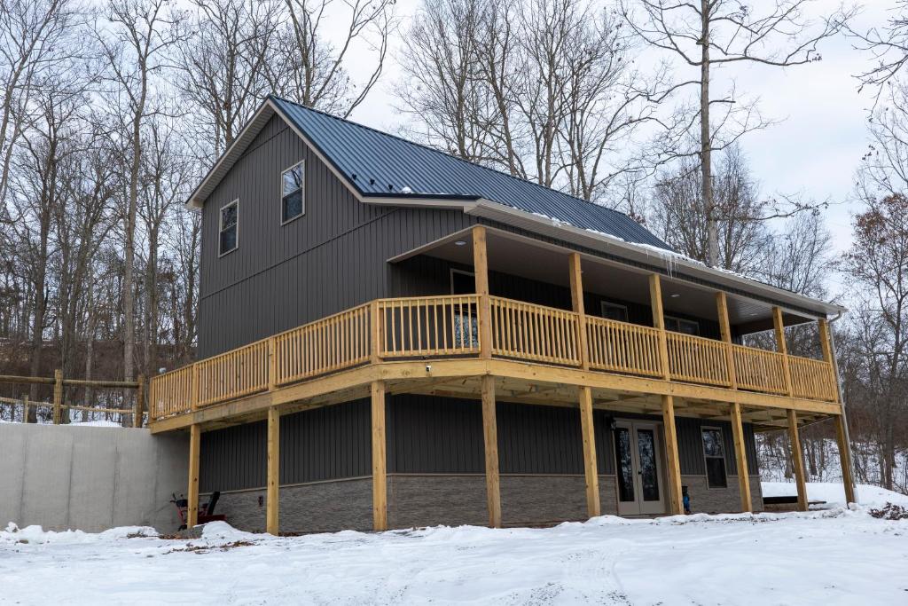 NEW!! House Near Raystown Lake in Peaceful Wooded Area photo 1