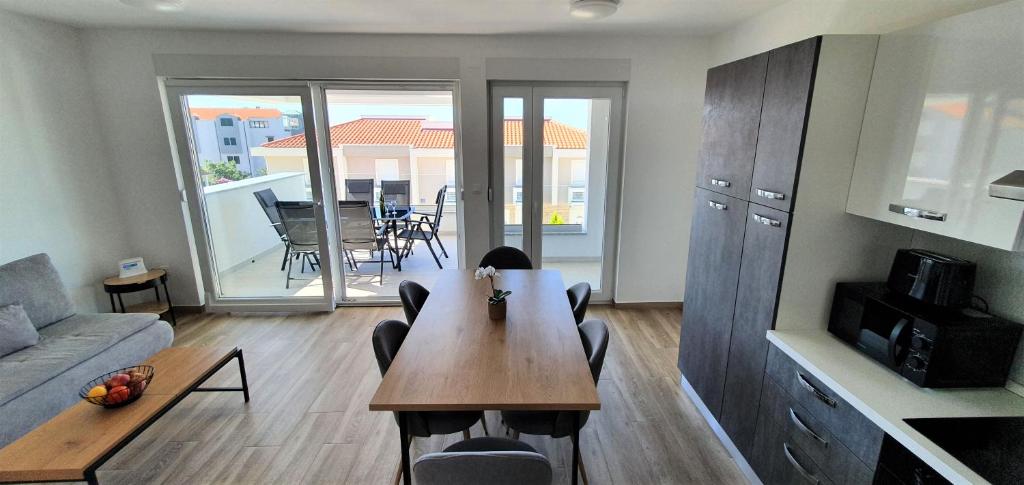 Aquarius Luxury apartment with pool and sea view photo 4