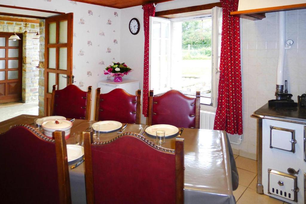 Cottage, St Maurice en Cotentin photo 4