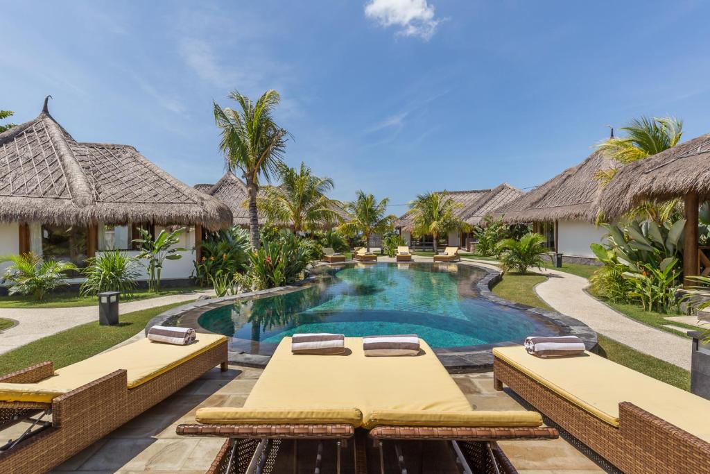 Emocean Beach Boutique Dive Resort photo 2