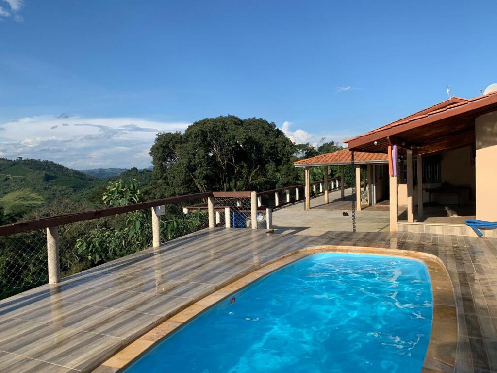 Chácara Recanto das Pedras para 10 pessoas photo 1