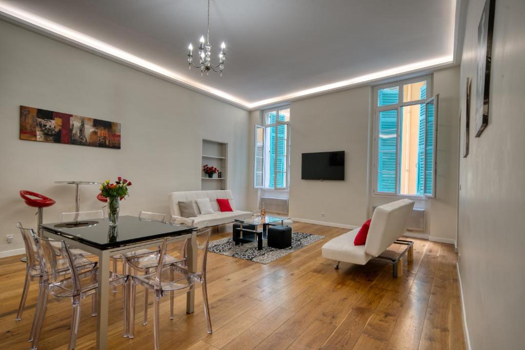 Old Town Luxury 3 Beds photo 3