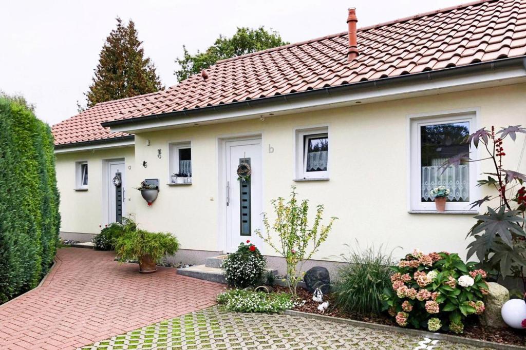 Semi-detached house, Lubmin photo 3