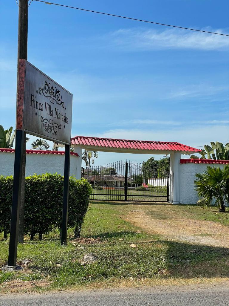 Finca Turística Villa Natasha - Casa Campestre y Cabañas Villavicencio photo 4