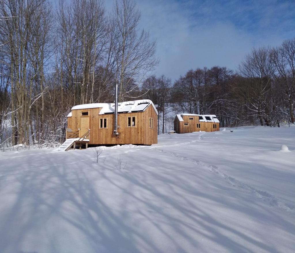 Celoroční GLAMPING v pohodlném domečku photo 2