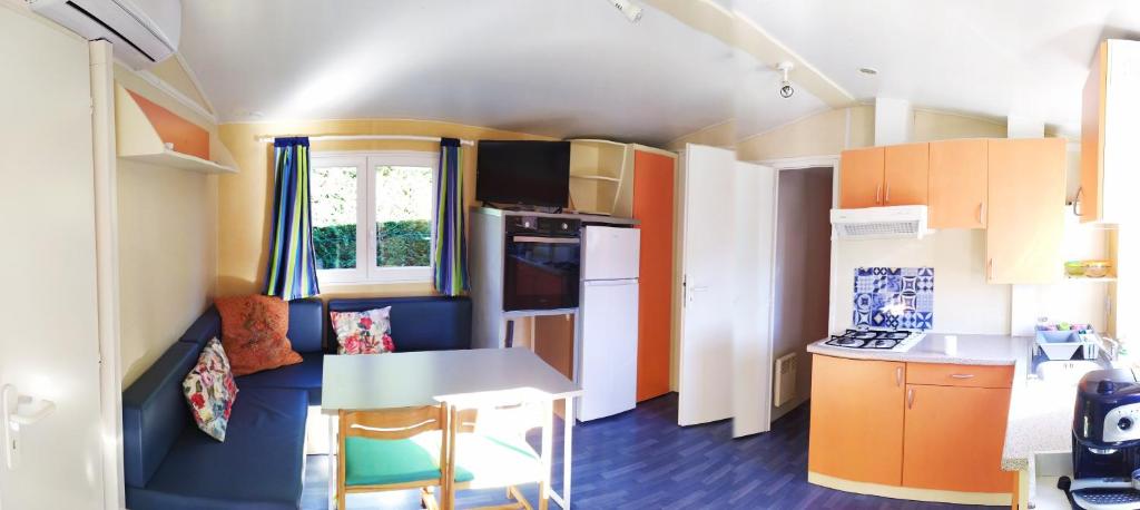 mobil-home du lac de Foix photo 1