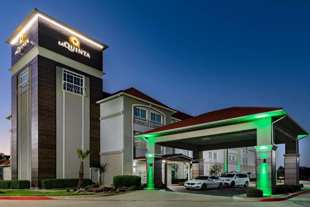La Quinta by Wyndham Garland Harbor Point photo 2
